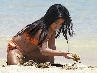 Click on this photo for a Full Screen image